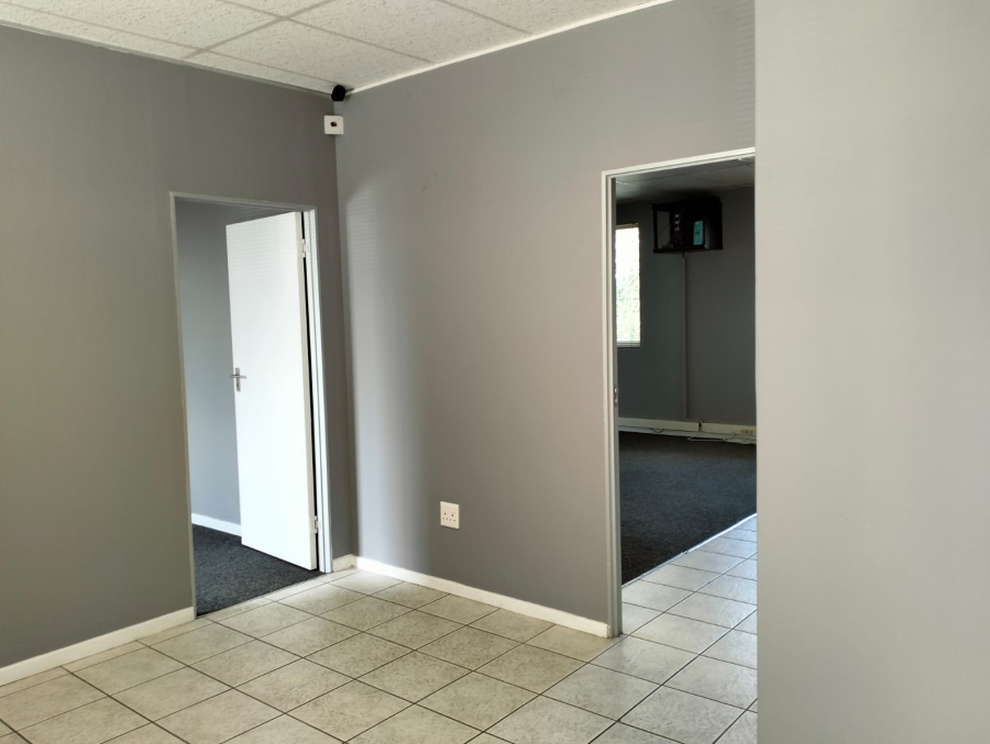 To Let commercial Property for Rent in Durbanville Western Cape